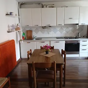Primo Sole Appartement Primaluna